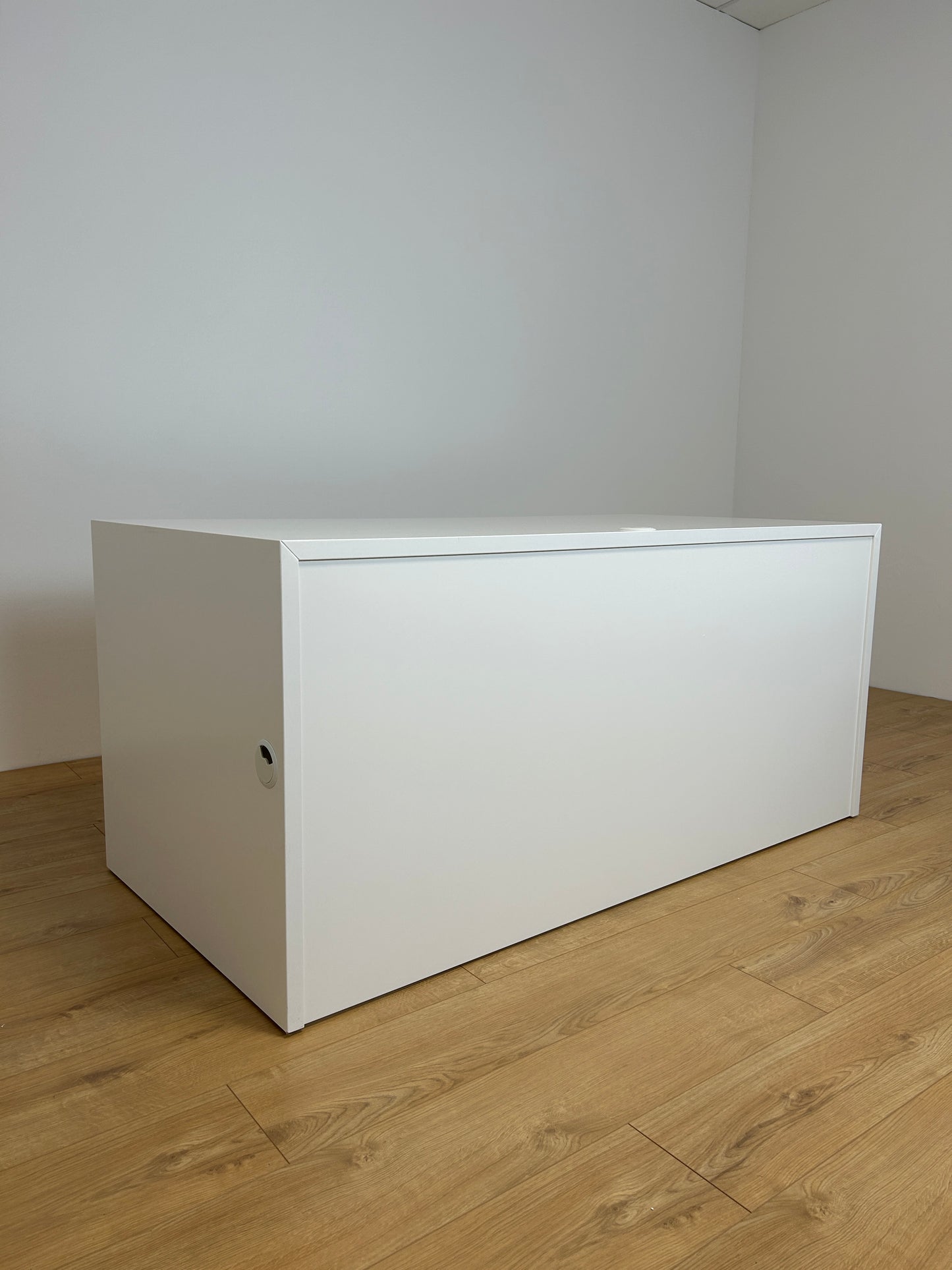 VAYO WHITE | OFFICE DESK