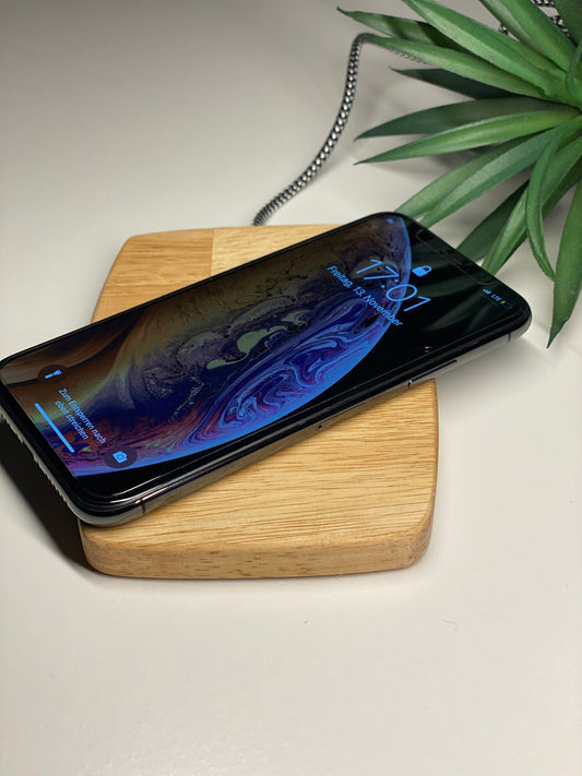 Woody ASH - 15 Watt Wireless Charger - Handmade - als Geschenk zum Geburtstag für Papa, Bruder, Schwester oder Onkel