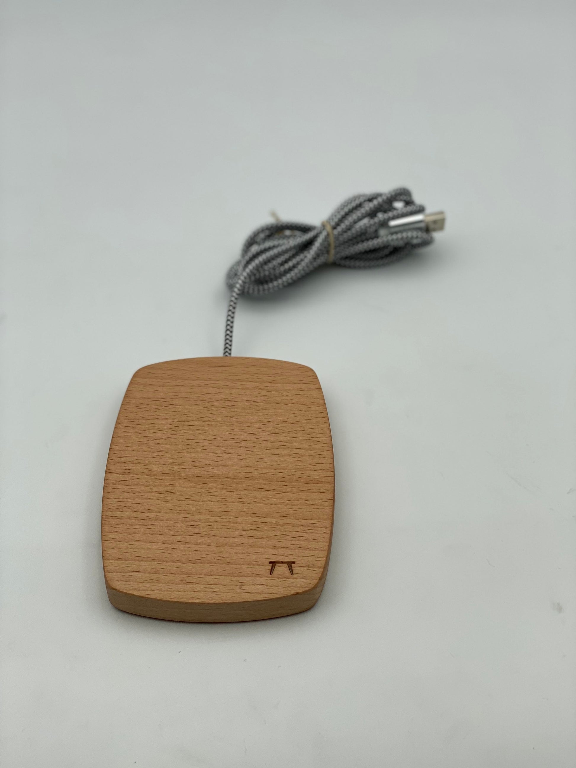 Woody BEECH - 15 Watt Wireless Charger - Handmade - als Geschenk zum Geburtstag für Papa, Bruder, Schwester oder Onkel